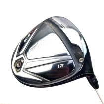 Titleist 915 D2 Driver / 12 Degree / Aldila Rogue 60 Stiff Flex