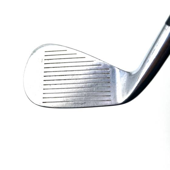 Titleist 718 AP3 Pitching Wedge / 43 Degree / Dynamic Gold S300 Stiff Flex
