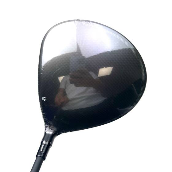 New Taylormade QI4D Max Driver / 10.5 Degree / REAX 50 Regular Flex