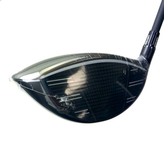 New Taylormade QI4D Max Driver / 10.5 Degree / REAX 50 Regular Flex