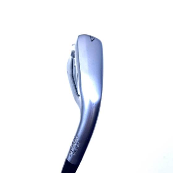 Mizuno JPX 925 Hot Metal Pro 4 Iron / 19 Degree / Dynamic Gold 105 R300 Regular Flex
