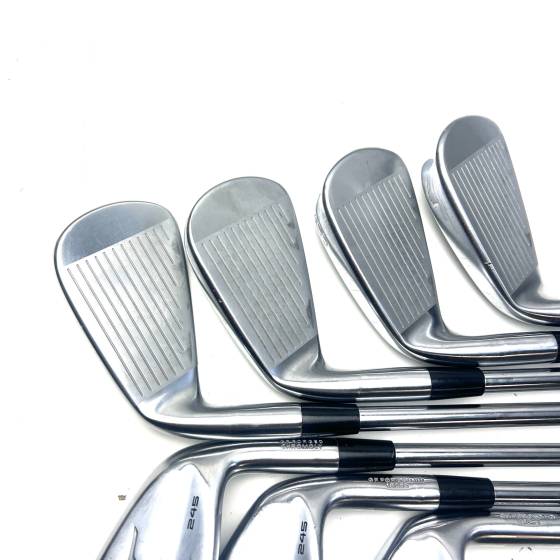 Mizuno Pro 245 Irons / 4-PW / Dynamic Gold Mid 100 Regular Flex