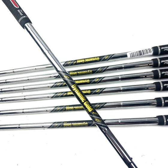 Mizuno Pro 245 Irons / 4-PW / Dynamic Gold Mid 100 Regular Flex