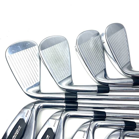 Callaway Rogue ST Pro Irons / 4-PW+AW / Project X Rifle Regular Flex