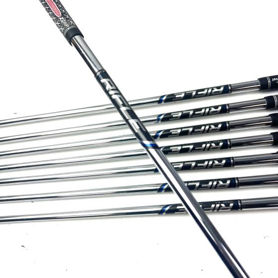 Callaway Rogue ST Pro Irons / 4-PW+AW / Project X Rifle Regular Flex