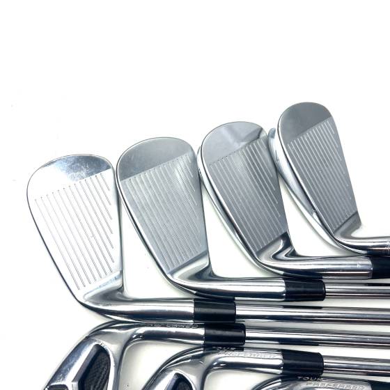 Taylormade Tour Preferred CB Irons / 4-PW / Dynamic Gold XP R300 Regular Flex