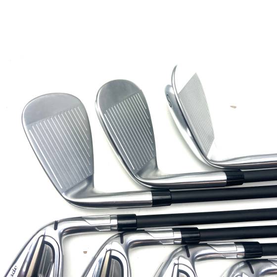 Taylormade QI Max Irons / 5-SW / REAX 55 Senior Flex