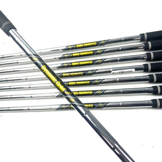 Taylormade QI Max Irons / 4-SW / Dynamic Gold Mid 115 Regular Flex