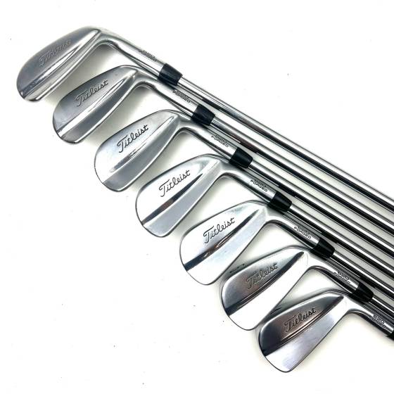 Titleist 620 Forged Irons / 4-PW / Project X Stiff Flex