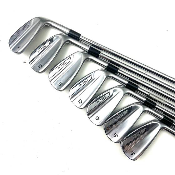 Taylormade P790 2019 Irons / 4-PW / Dynamic Gold 105 S300 Stiff Flex
