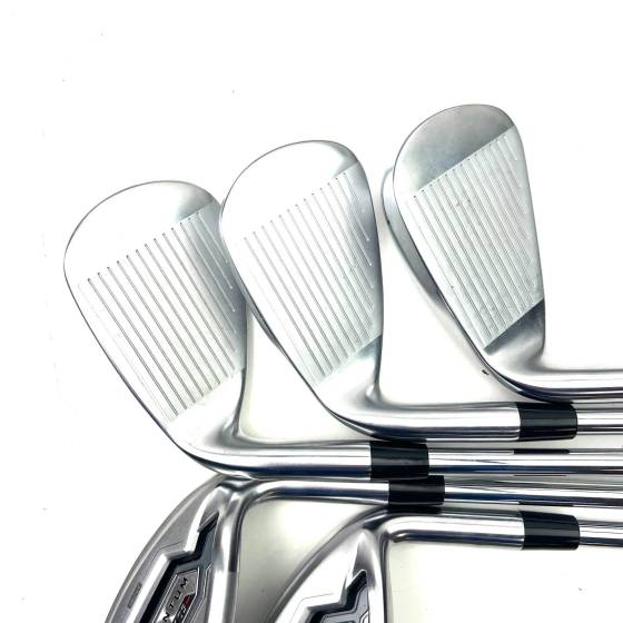 Callaway Quantum Max OS Irons / 7-GW / Elevate 85 Regular Flex