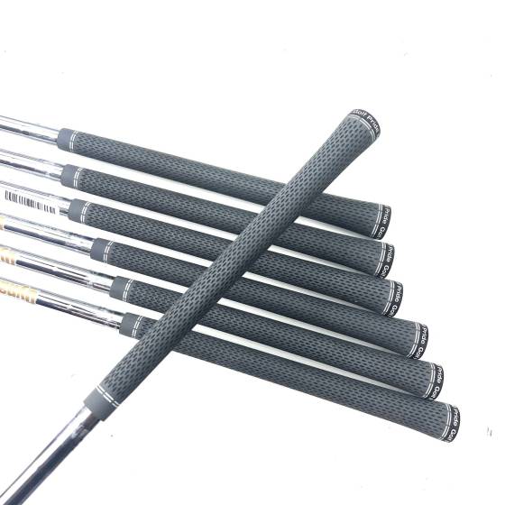 Taylormade P790 2019 Irons / 4-PW / Dynamic Gold 105 S300 Stiff Flex