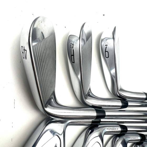 Titleist T350 2023 Irons / 5-PW + 48 Degree / AMT Red R300 Regular Flex