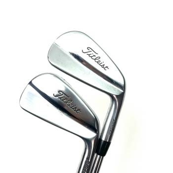 Titleist 620 Forged Irons / 4-PW / Project X Stiff Flex