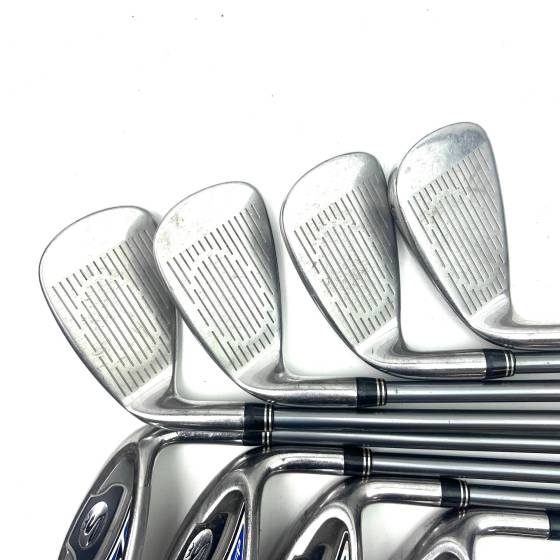 Cobra King FP Irons / 5-SW + GW / Aldila NV 70 Regular Flex