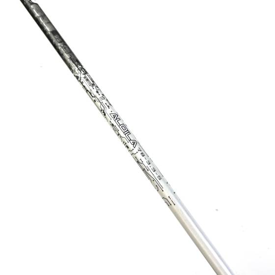 Titleist 915 D2 Driver / 9.5 Degree / Aldila Rogue 95 Stiff Flex