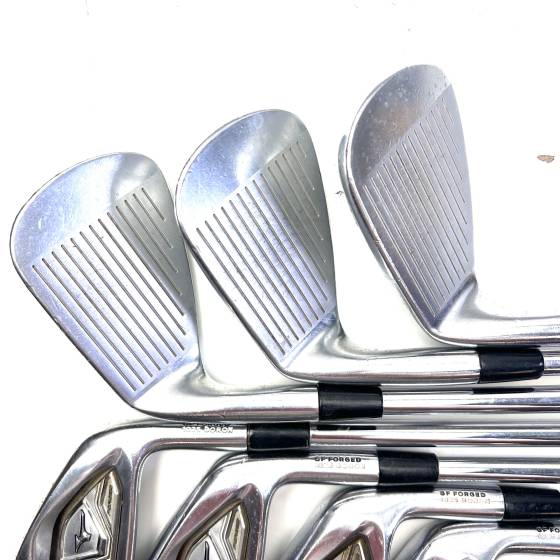 Mizuno JPX850 Forged Irons / 4-PW / N.S. Pro Modus Stiff Flex
