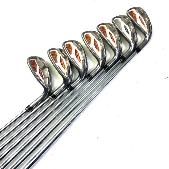 Cobra AMP Cell Irons / 5-SW / True Temper Dynamic Gold 90 Regular Flex