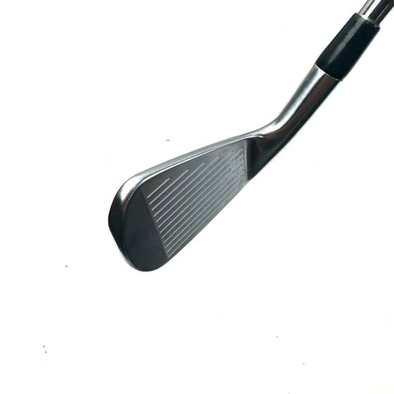 Titleist 718 AP2 4 Iron / 24 Degree / Dynamic Gold Stiff Flex