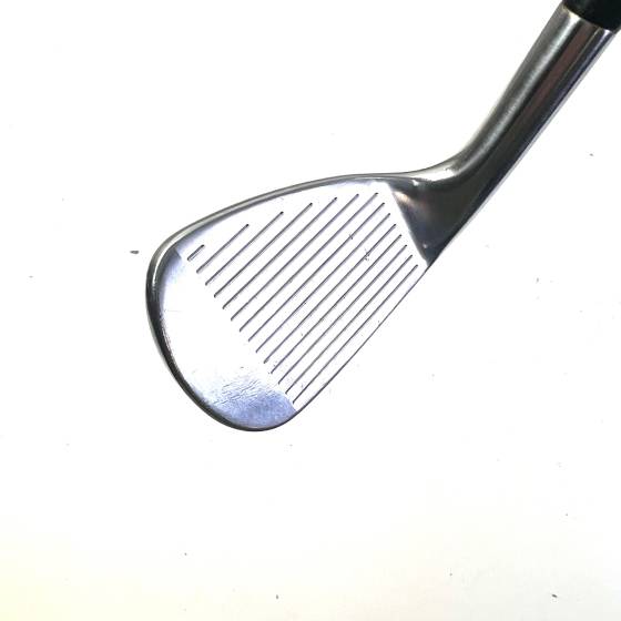 Titleist 718 AP2 Pitching Wedge / 42 Degree / KBS X-Stiff Flex
