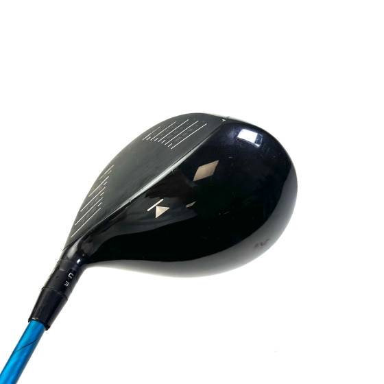 Titleist 913 D3 Driver / 9.5 Degree / Evenflow Stiff Flex