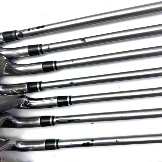 Wilson Staff DI9 Irons / 4-PW / Proforce V2 Regular Flex