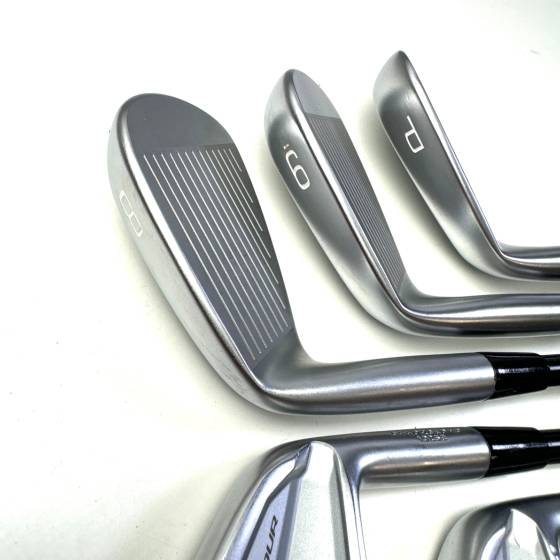 Mizuno JPX923 Tour Irons / 4-PW / Project X LZ Stiff Flex