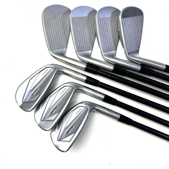 Mizuno JPX923 Tour Irons / 4-PW / Project X LZ Stiff Flex