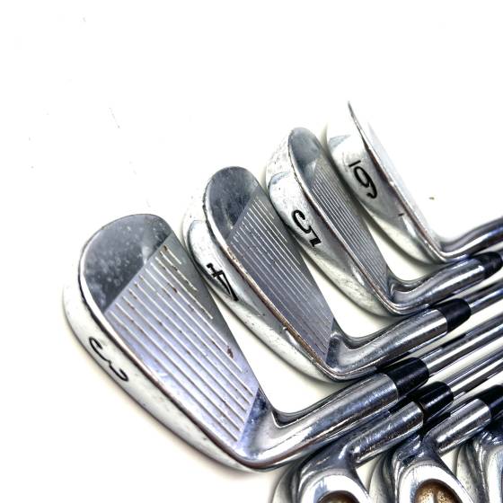 Titleist 690 CB Forged Irons / 3-PW / True Temper Dynamic Gold Wedge Flex