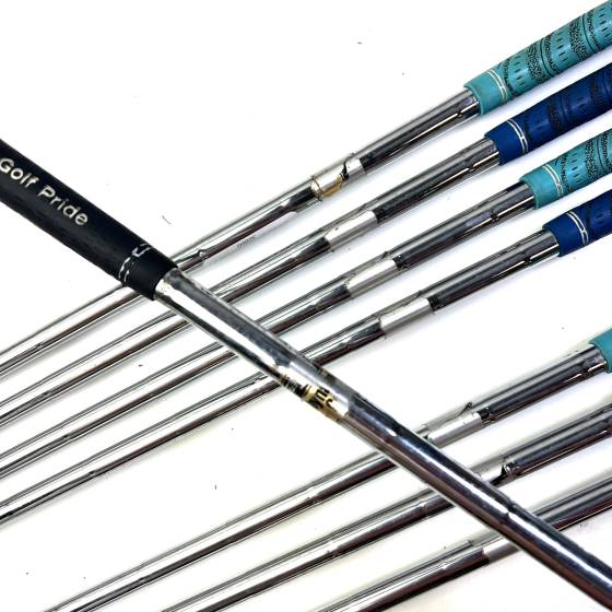 Titleist 690 CB Forged Irons / 3-PW / True Temper Dynamic Gold Wedge Flex
