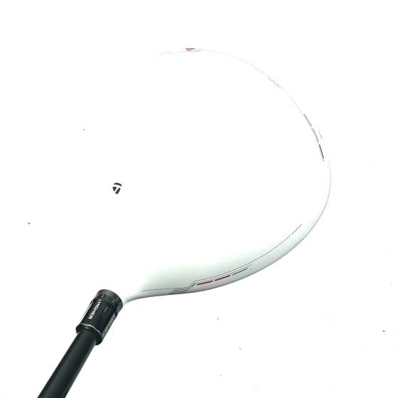 Taylormade R11 Driver / 10.5 Degree / Fujikura Blur 60 Stiff Flex