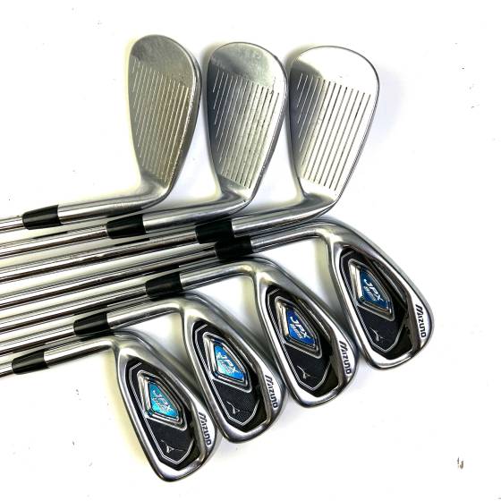 Left Handed Mizuno JPX 825 Irons / 4-PW / True Temper Dynamic Gold Regular Flex