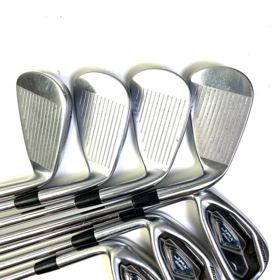 Left Handed Mizuno JPX 825 Irons / 4-PW / True Temper Dynamic Gold Regular Flex