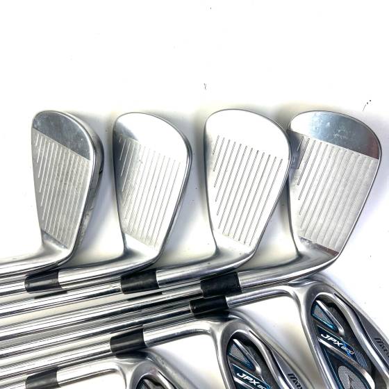 Left Handed Mizuno JPX 800 Irons / 4-PW / True Temper Dynamic Gold Regular Flex
