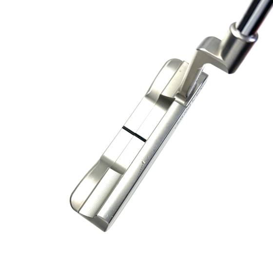 Scotty Cameron Special Select Newport Putter / 34 Inches
