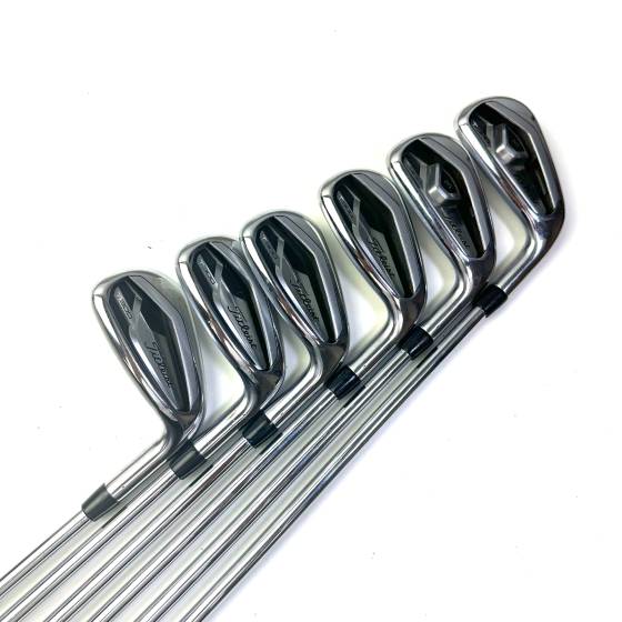 Titleist T300 2019 Irons / 6-PW+48 / AMT Black Regular Flex