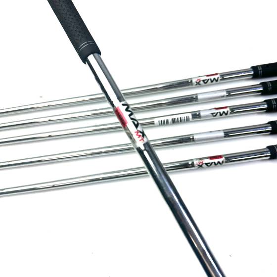Taylormade Qi Irons / 5-PW / KBS Max Regular Flex