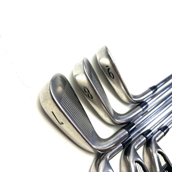 Titleist 710 AP1 Forged Irons / 4-9 / N.S. Pro 105T Stiff Flex