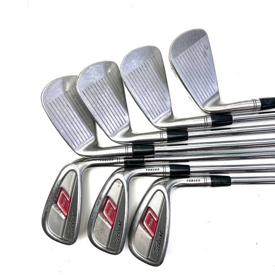 Titleist 755 Forged Irons / 4-PW / Tri-Spec Stiff Flex