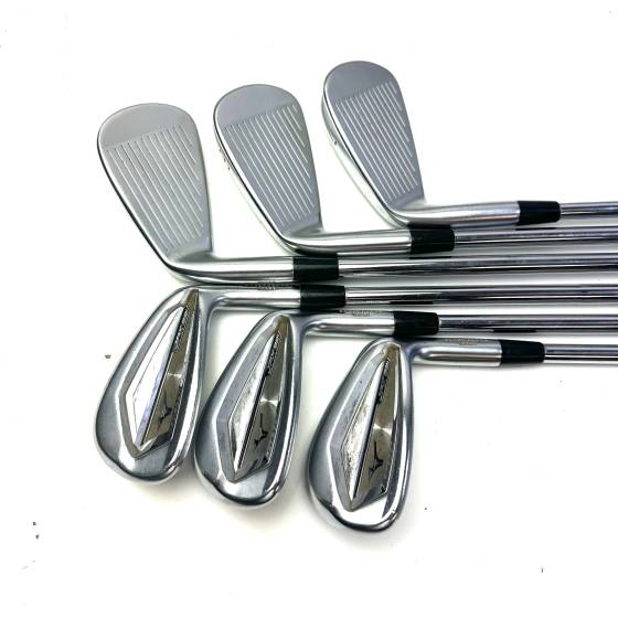 Mizuno JPX921 Forged Irons / 5-PW / KBS Tour Stiff Flex