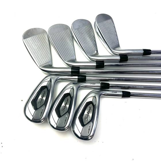 Titleist 718 AP3 Irons / 4-PW / AMT Red R300 Regular Flex