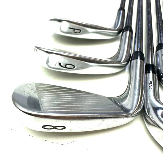 Titleist 718 AP3 Irons / 4-PW / AMT Red R300 Regular Flex