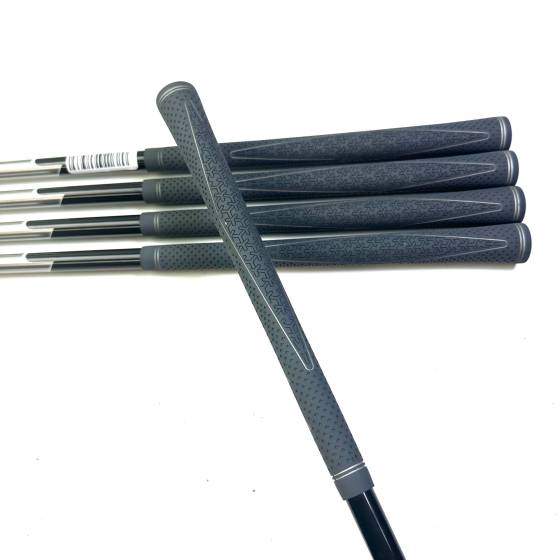 Callaway Rogue Irons / 7-AW / Quaranta 40 Ladies Flex