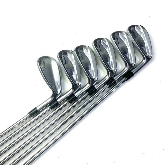 Srixon ZXi7 Irons / 6-PW+AW / N.S. Pro Zelos8 Regular Flex