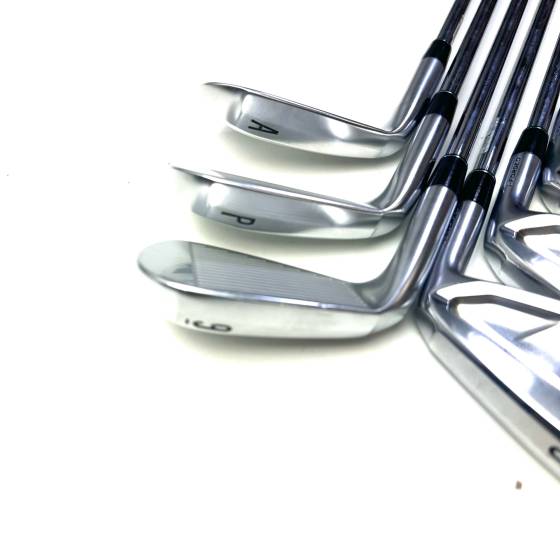 Srixon ZXi7 Irons / 6-PW+AW / N.S. Pro Zelos8 Regular Flex