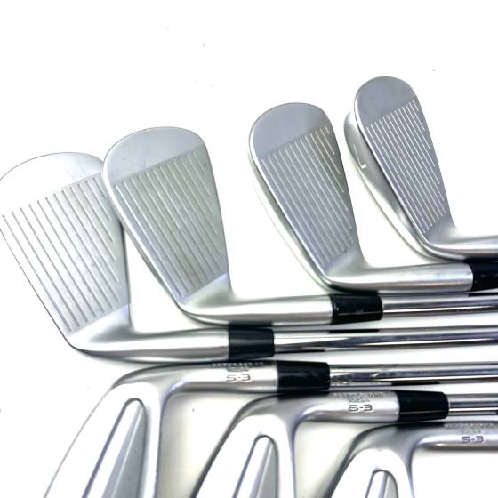 Mizuno Pro S-3 Irons / 4-PW / Dynamic Gold Mid 100 Regular Flex
