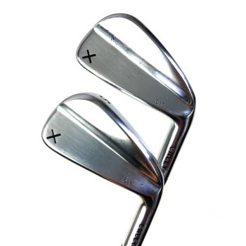 Caley 01T Irons / 4-PW / KBS Tour Lite regular Flex