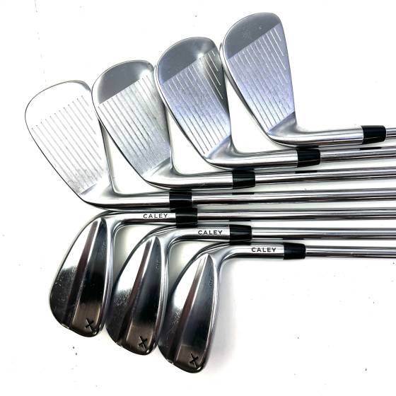 Caley 01T Irons / 4-PW / KBS Tour Lite regular Flex