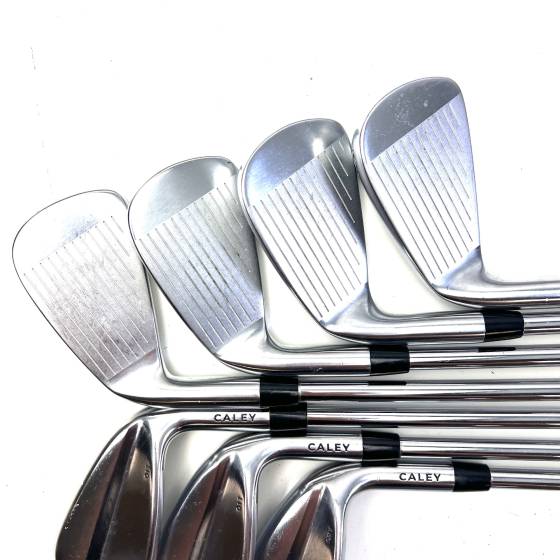 Caley 01T Irons / 4-PW / KBS Tour Lite regular Flex