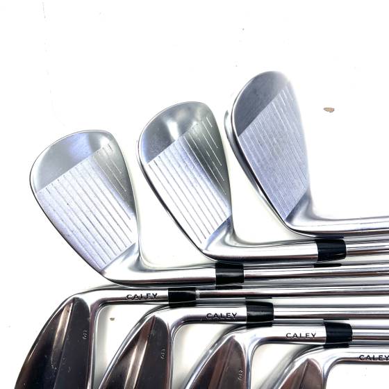Caley 01T Irons / 4-PW / KBS Tour Lite regular Flex